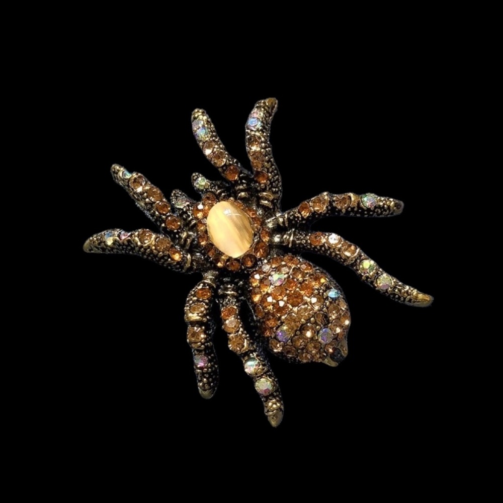 Vintage style Swarovski Crystal spider Brooch. NWT